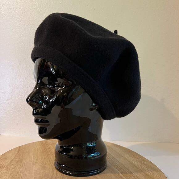 Liz Claiborne Accessories - Vintage 90s Liz Claiborne Black Wool Slouchy Beret Hat Size Medium/Large